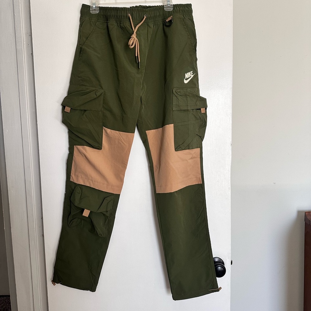 NWT Rebel Minds Men's Olive Green and Tan Cargo Pants